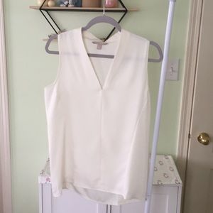 White Banana Republic V-neck blouse